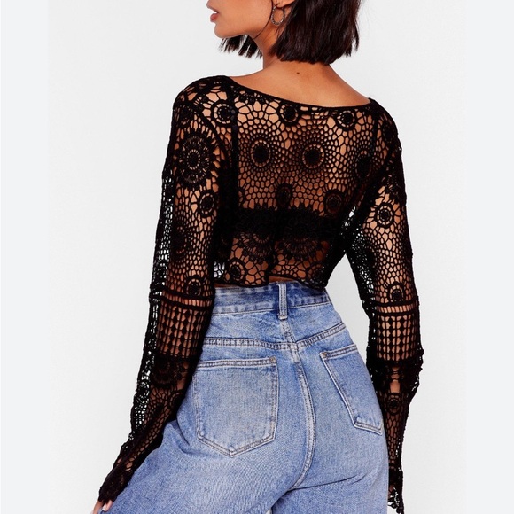 Nasty Gal Black Lace Crop Top - Picture 3 of 9